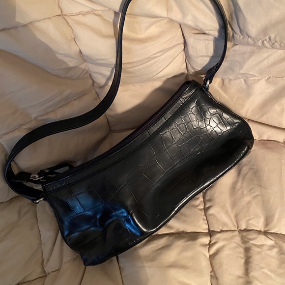 Small bag by Relic.. used x 1 - Picture 2 of 5